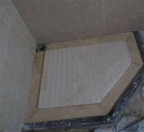 卫生间做地面拉槽好吗 地拉槽装修注意事项