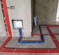 水电走地还是走顶 看看老师傅怎么说