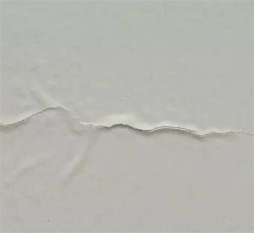 墙体有裂缝怎么办 墙体出现裂缝的原因分析