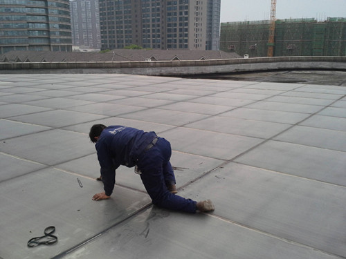 屋顶做防水多少钱一平米 屋顶做防水施工注意事项