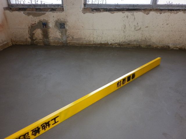 铺贴瓷砖的新工具有哪些 贴瓷砖还需要什么工具